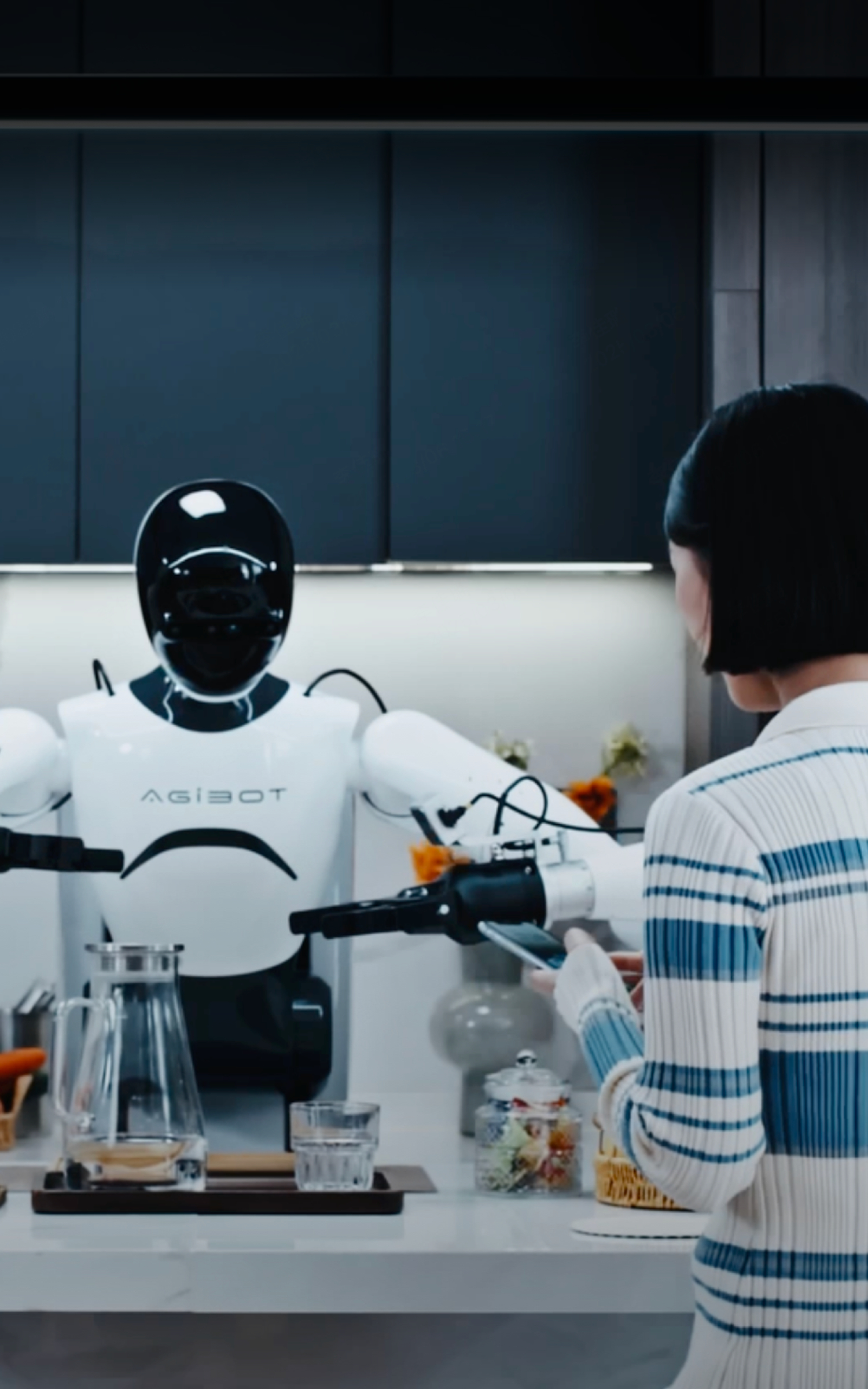 行业首款！银河集团发布具身智能一站式开发平台Genie Studio